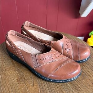 Clarks Tan Leather Flats with Cutout Design